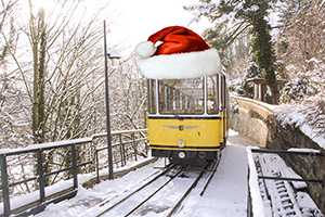 Nikolaus an der Standseilbahn Foto: DVB